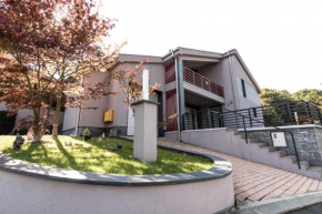 Hotels in Pustodol